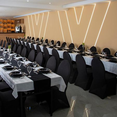 Sax-Win Hotel Pozega Exterior photo