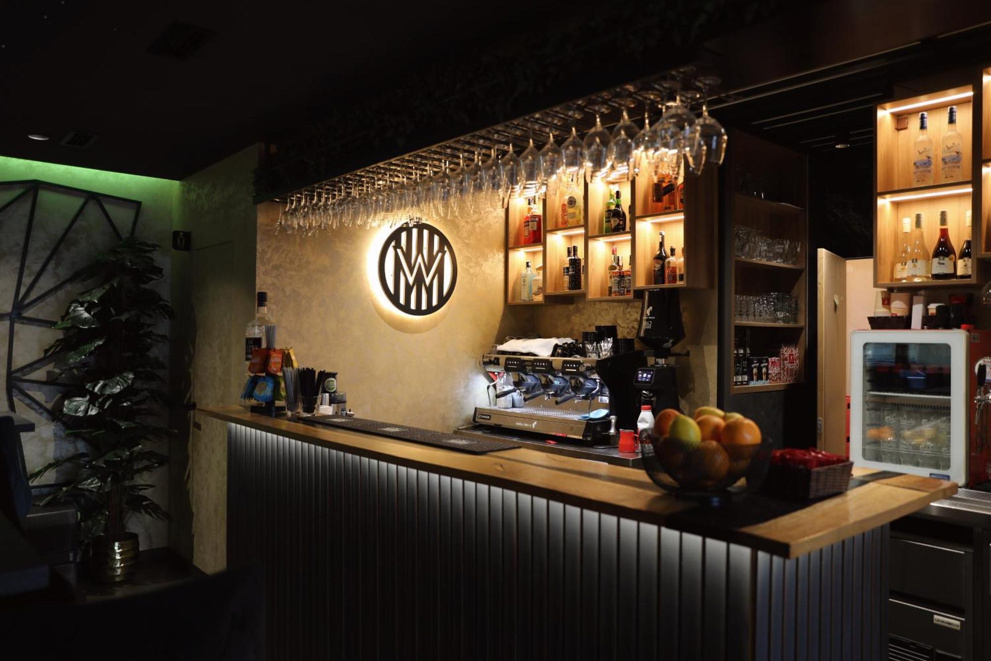 Sax-Win Hotel Pozega Exterior photo