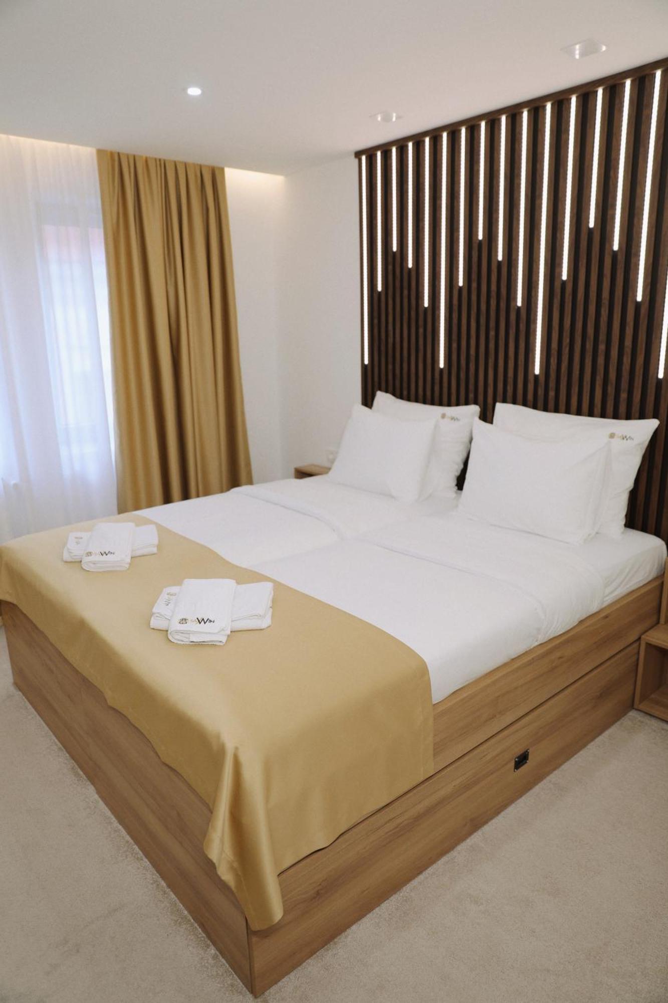 Sax-Win Hotel Pozega Exterior photo