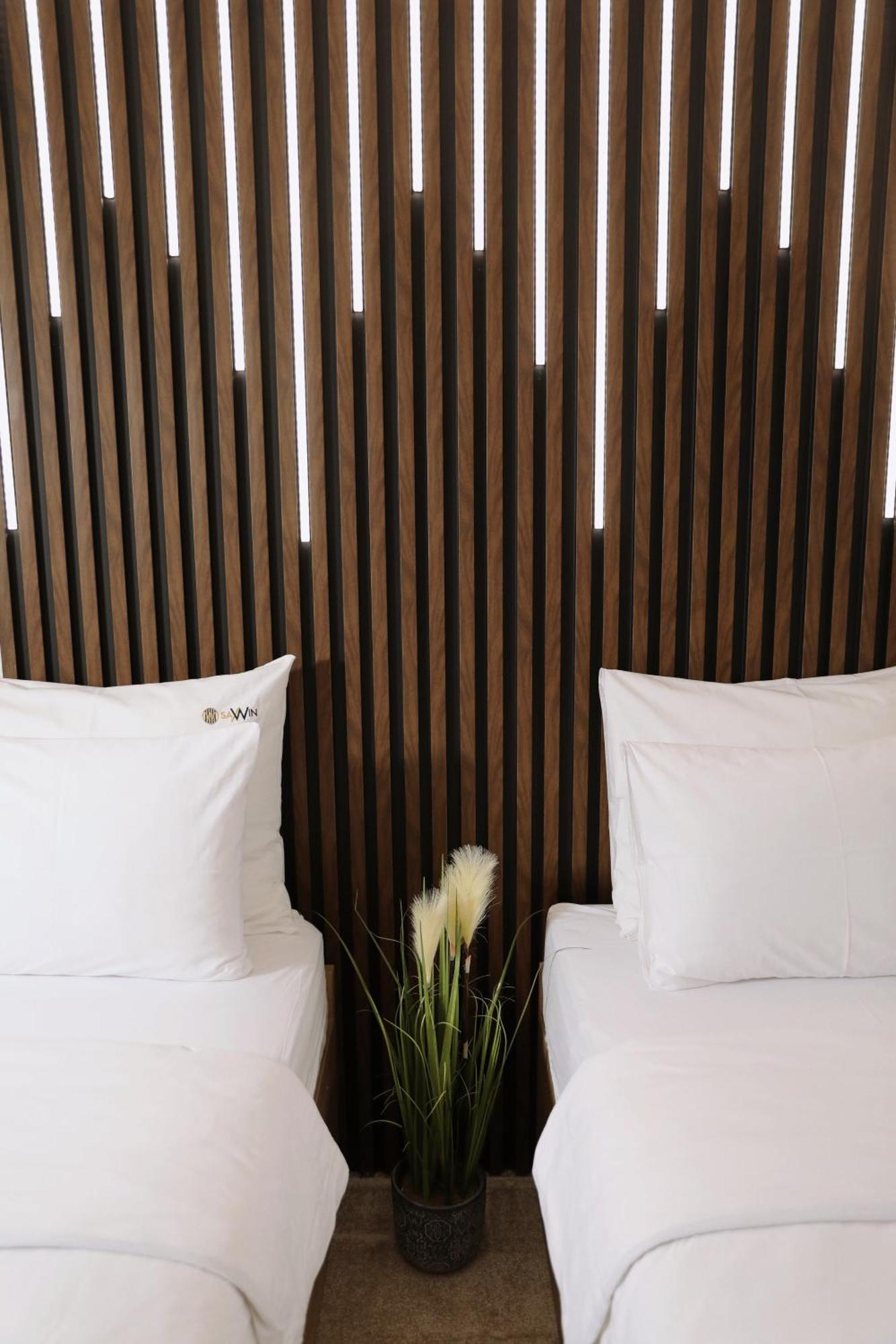 Sax-Win Hotel Pozega Exterior photo