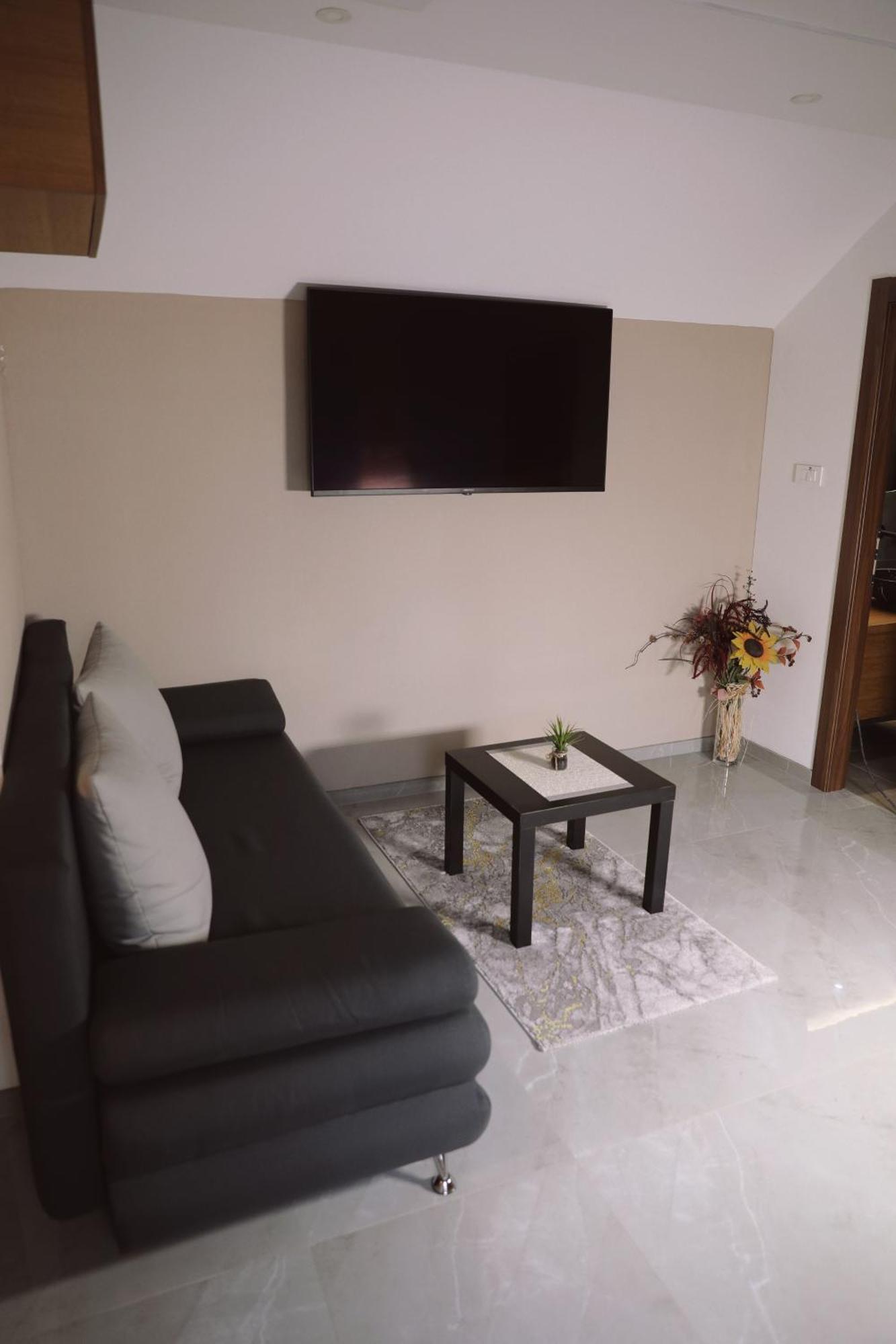 Sax-Win Hotel Pozega Room photo